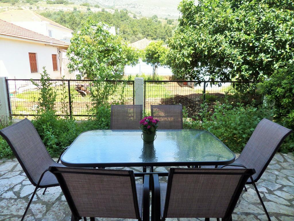 Stamoulis Apartments Айя-Евфимия Экстерьер фото